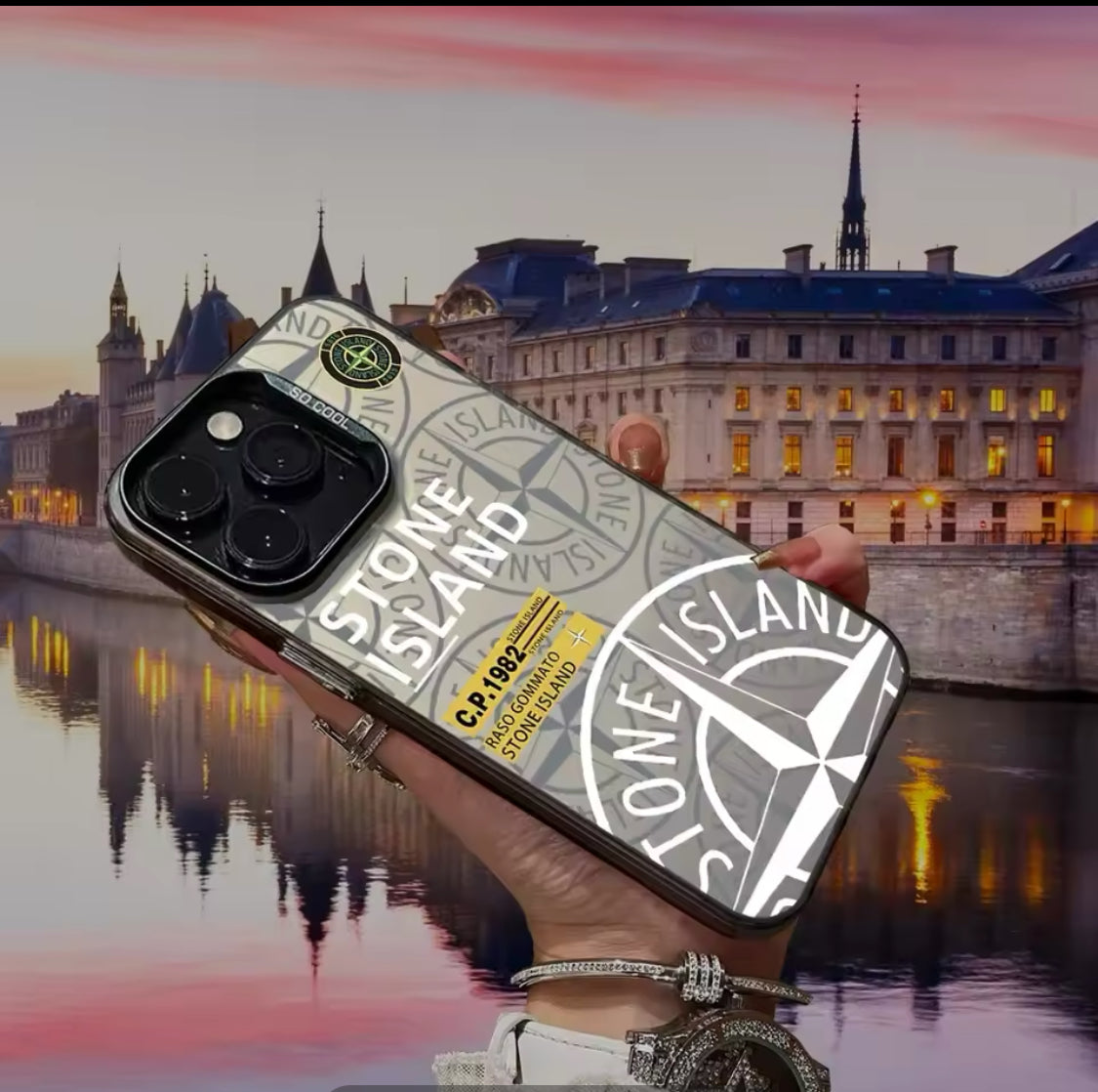 Coque stone island iPhone 14 plus
